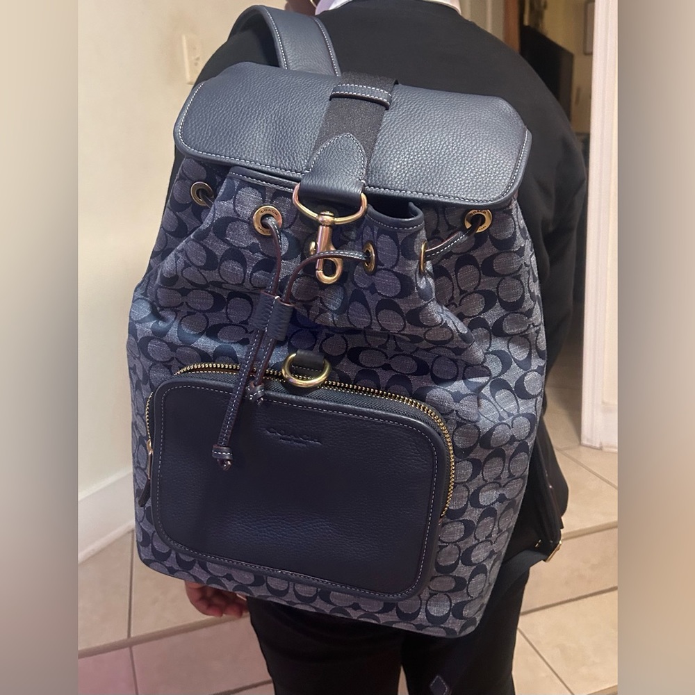 Brand new coach backpack ✨ orig $500